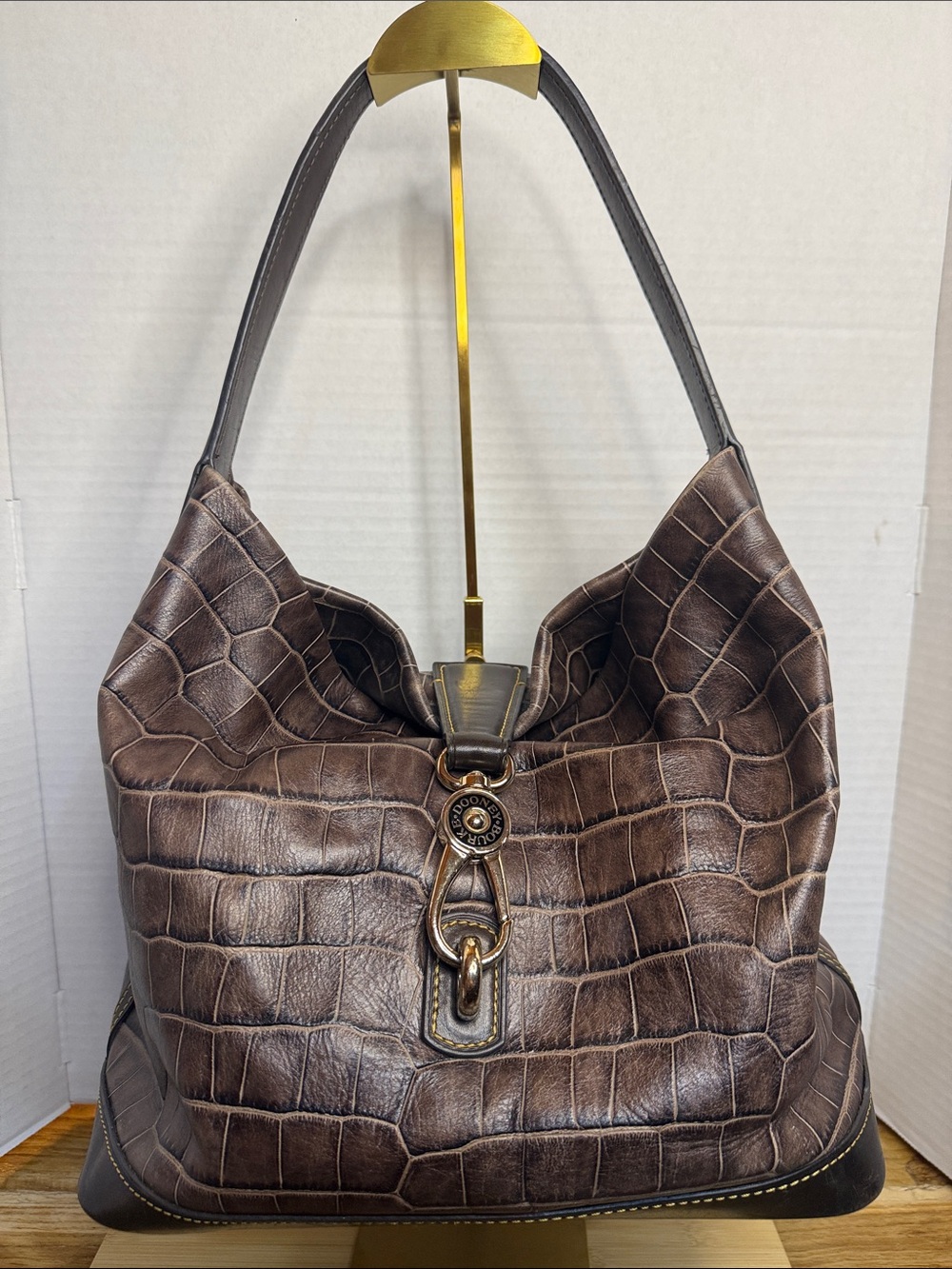 Dooney & Bourke Brown Croc Embossed Leather Hobo Shoulder Bag Large ✨EUC✨
